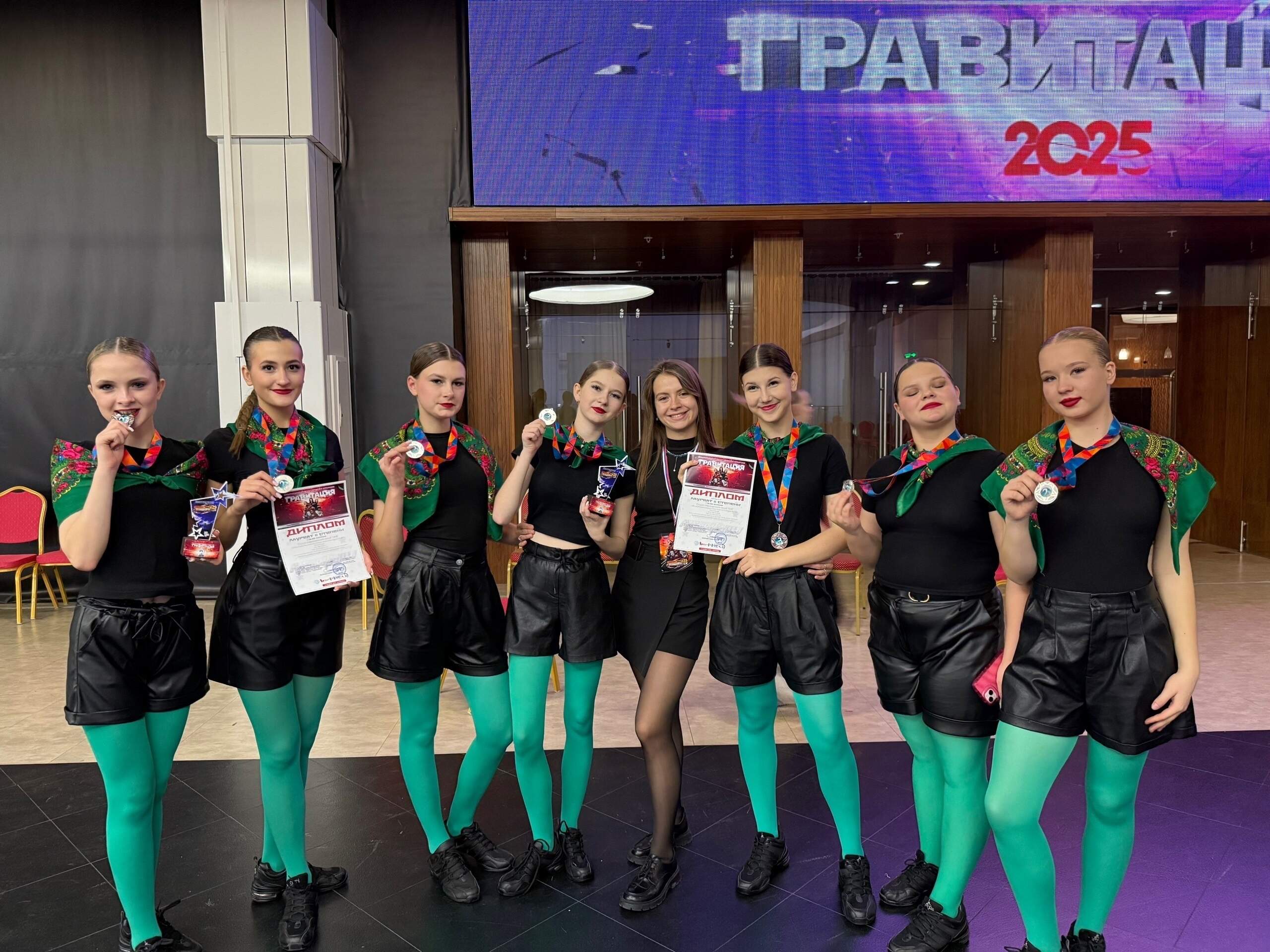 Студия современного танца «Lime» приняли участие в Международном фестивале современной хореографии RUSSIAN BLACK FEST ГРАВИТАЦИЯ г. Воронеж